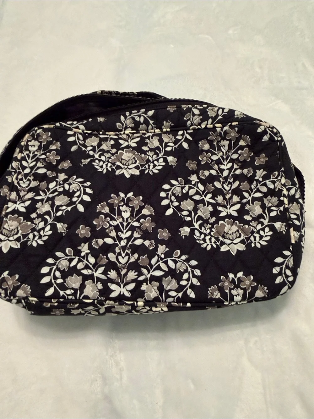 Vera Bradley travel cosmetic bag